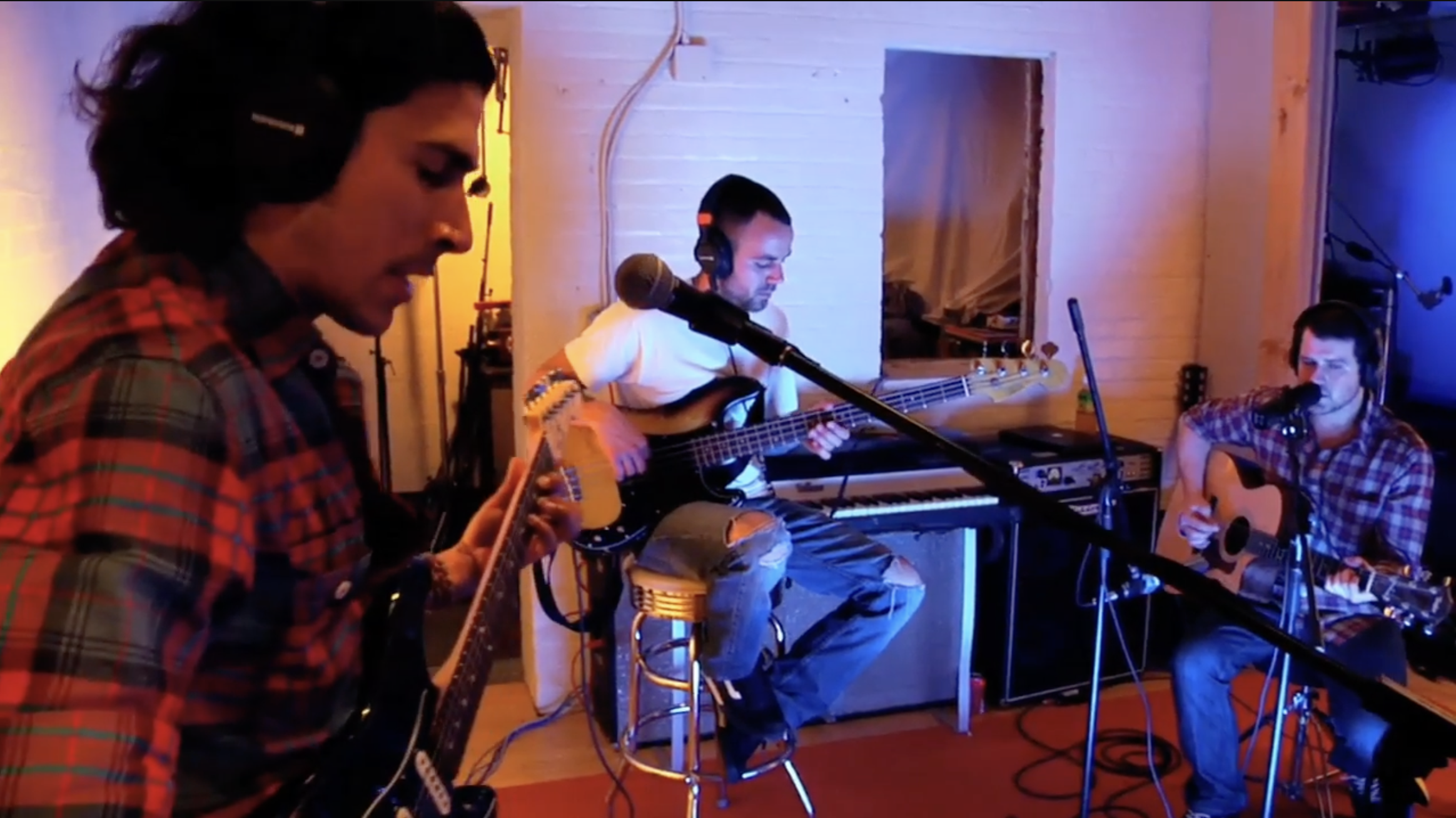 Brand New performing 'At the Bottom' in the filmed Daisy Sessions